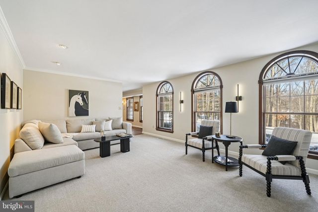 2 BITTERSWEET DR, West Chester, PA 19382