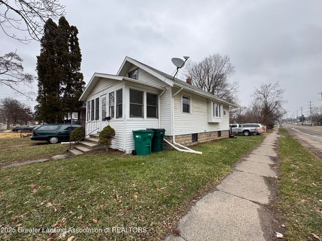 329 S Hayford Avenue, Lansing, MI 48912