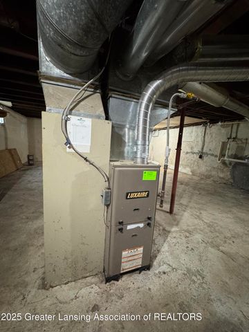 329 S Hayford Avenue, Lansing, MI 48912