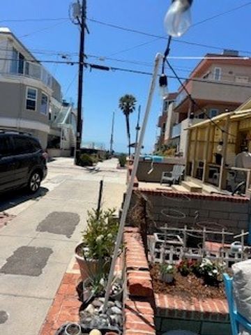3528 Mission, San Diego, CA 92109