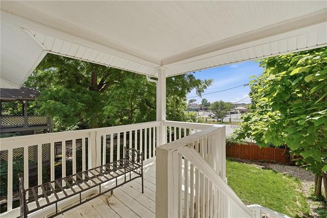 3836 Wyandotte Street, Kansas City, MO 64111