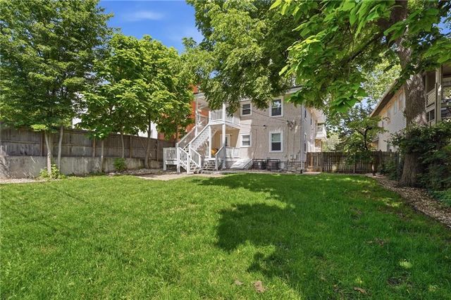 3836 Wyandotte Street, Kansas City, MO 64111
