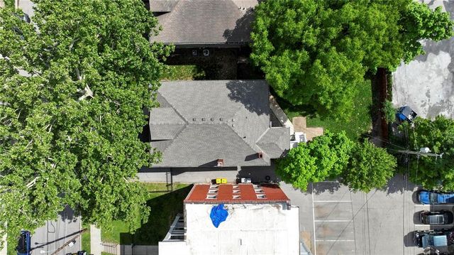 3836 Wyandotte Street, Kansas City, MO 64111