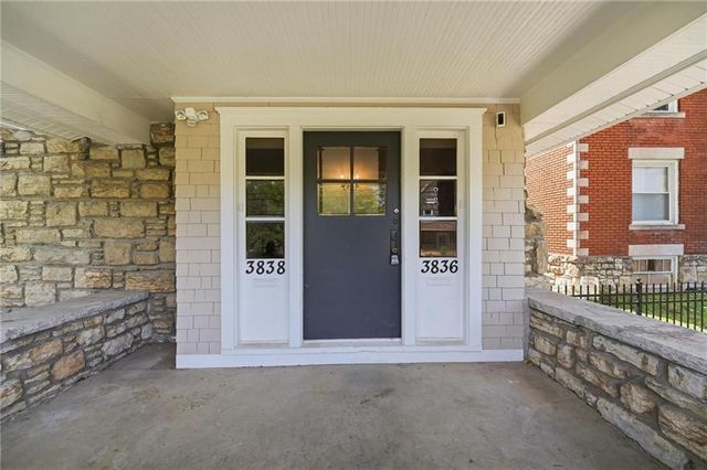 3836 Wyandotte Street, Kansas City, MO 64111