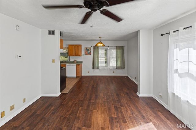 347 Brookside Drive, Caseyville, IL 62232