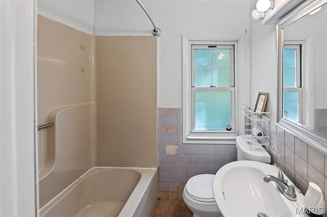 347 Brookside Drive, Caseyville, IL 62232