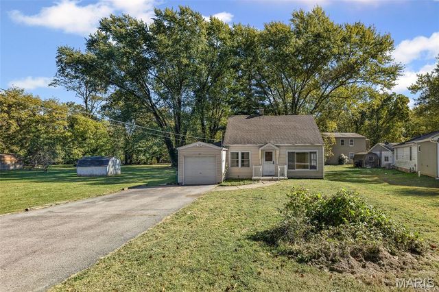 347 Brookside Drive, Caseyville, IL 62232