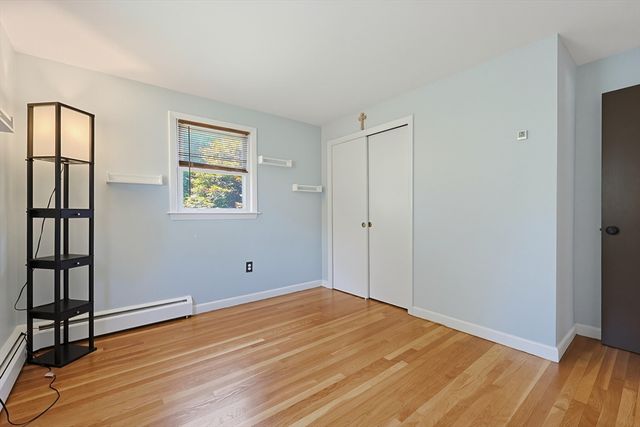 5 Rainville Ave, Fitchburg, MA 01420