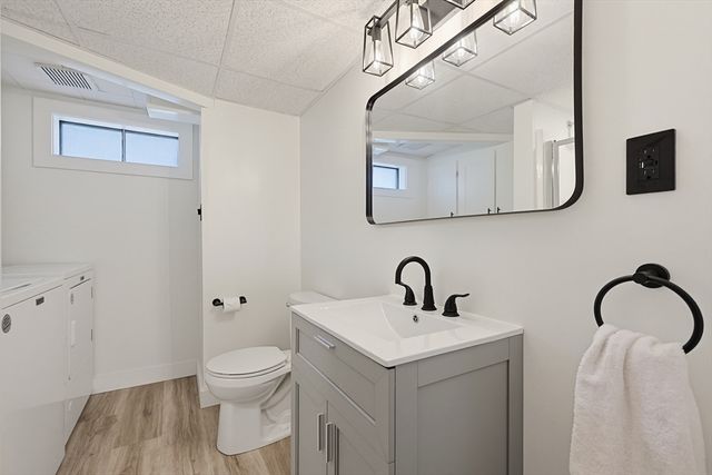 5 Rainville Ave, Fitchburg, MA 01420