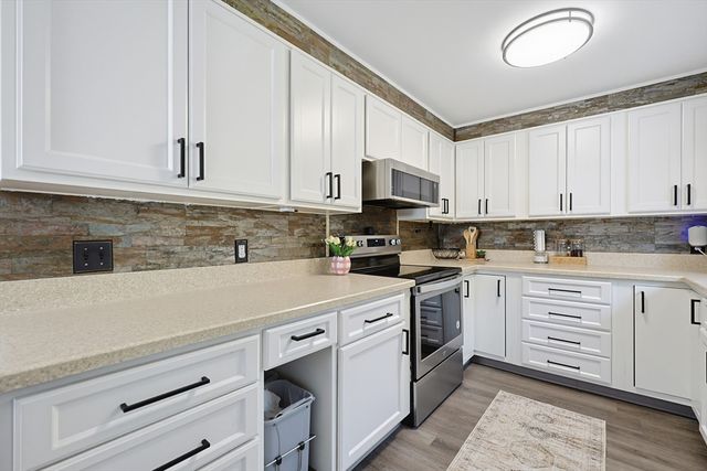 5 Rainville Ave, Fitchburg, MA 01420