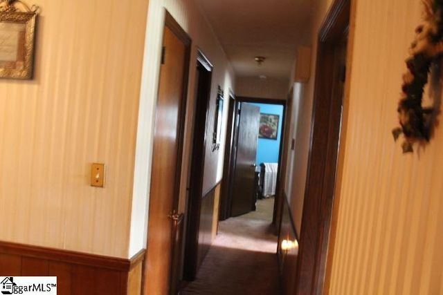 300 Marion Place, Clinton, SC 29325