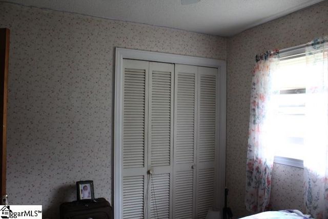 300 Marion Place, Clinton, SC 29325