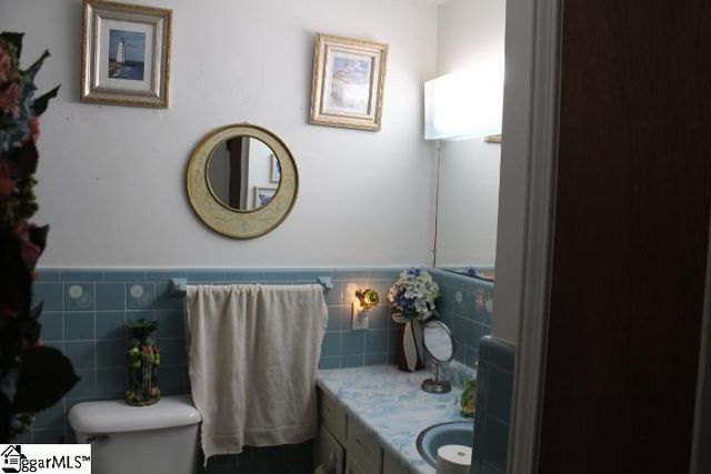 300 Marion Place, Clinton, SC 29325