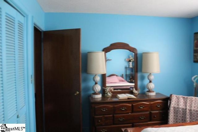 300 Marion Place, Clinton, SC 29325