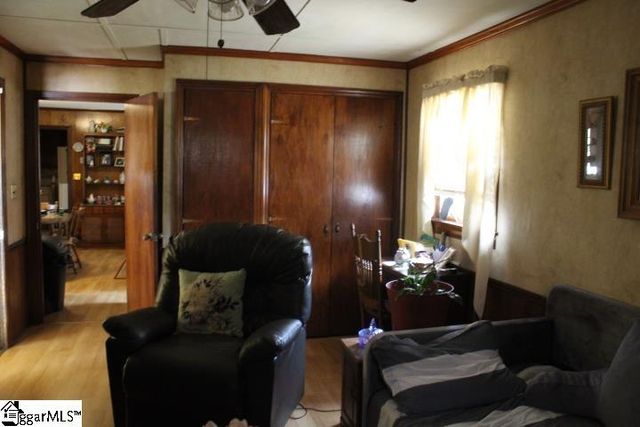 300 Marion Place, Clinton, SC 29325