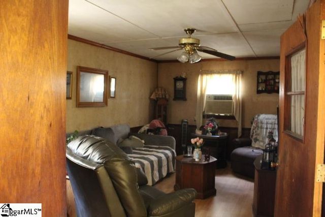 300 Marion Place, Clinton, SC 29325