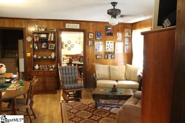 300 Marion Place, Clinton, SC 29325