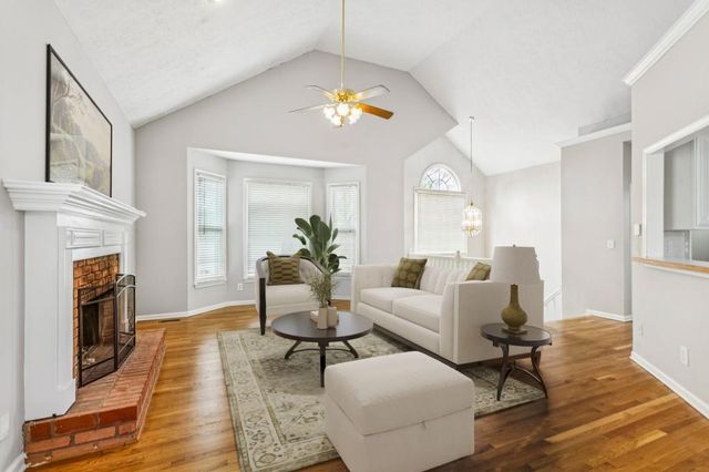 1762 Ascot NW Run, Acworth, GA 30102