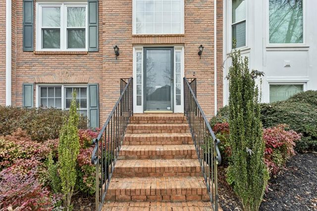 1762 Ascot NW Run, Acworth, GA 30102