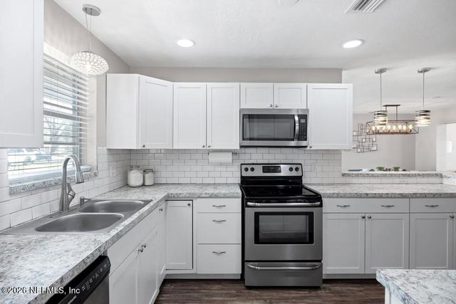 8048 ARGENTINE Drive W, Jacksonville, FL 32217