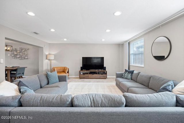 8048 ARGENTINE Drive W, Jacksonville, FL 32217