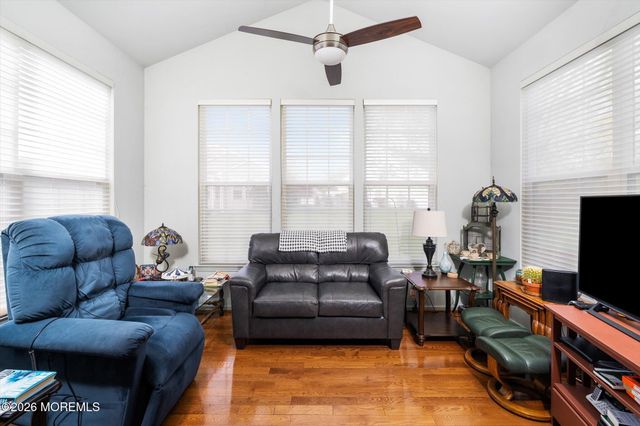 54 Bunker Hill Drive, Allentown, NJ 08501