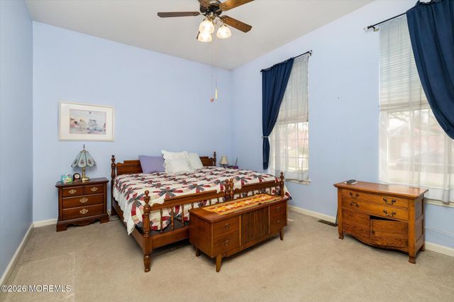 54 Bunker Hill Drive, Allentown, NJ 08501