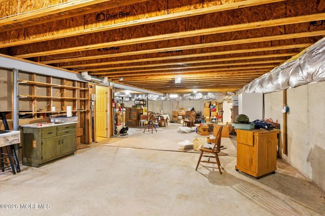 54 Bunker Hill Drive, Allentown, NJ 08501