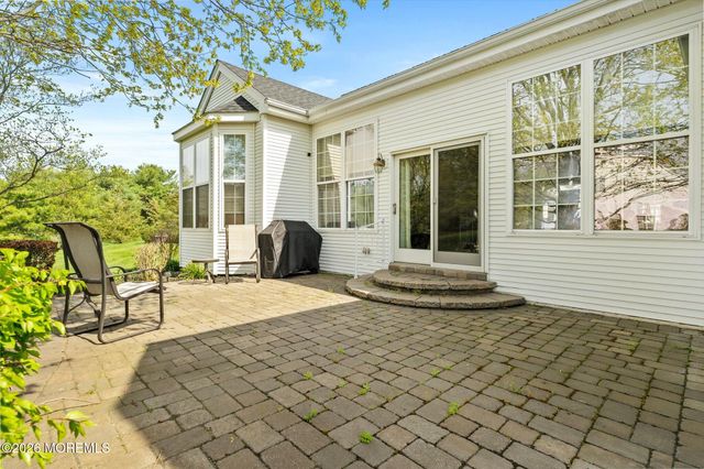 54 Bunker Hill Drive, Allentown, NJ 08501