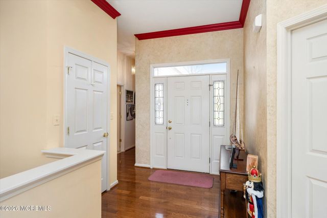 54 Bunker Hill Drive, Allentown, NJ 08501