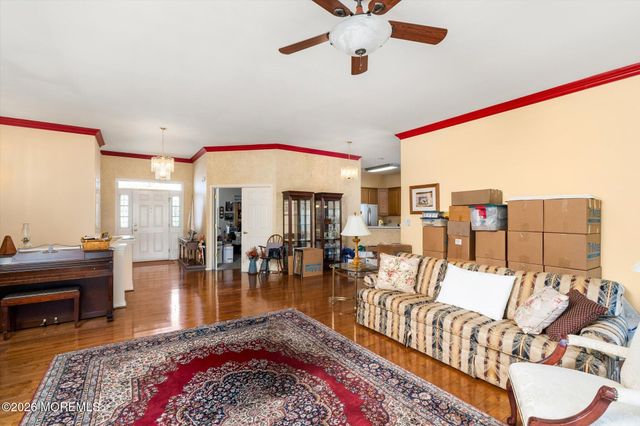 54 Bunker Hill Drive, Allentown, NJ 08501