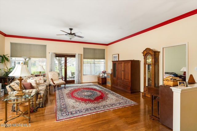 54 Bunker Hill Drive, Allentown, NJ 08501