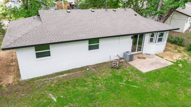 602 S Sunset Drive, Claremore, OK 74017