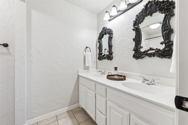 2101 Fleming Drive, Mckinney, TX 75072