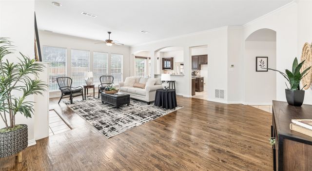 2101 Fleming Drive, Mckinney, TX 75072