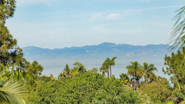 1419 Via Mateo, Palos Verdes Estates, CA 90274