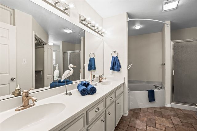 13853 Topsail St, Corpus Christi, TX 78418