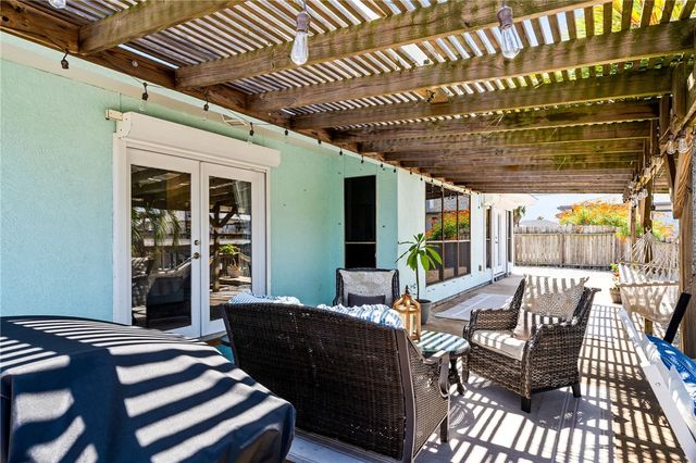 13853 Topsail St, Corpus Christi, TX 78418