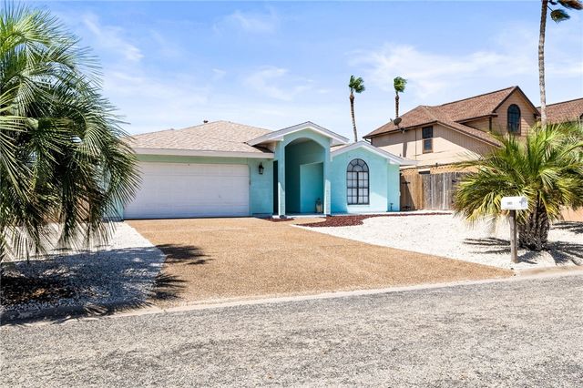 13853 Topsail St, Corpus Christi, TX 78418