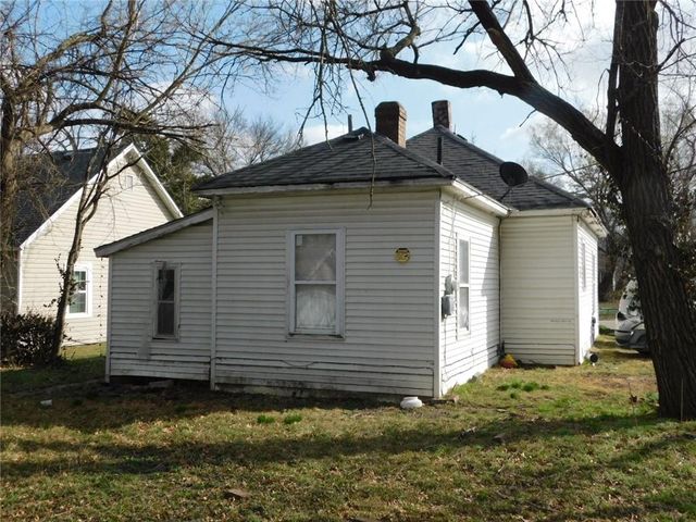 305 E Forest Street, Pittsburg, KS 66762