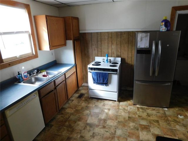 305 E Forest Street, Pittsburg, KS 66762