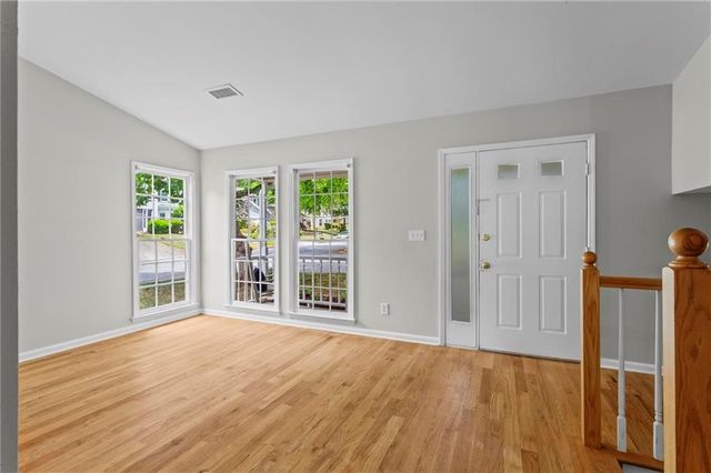 2771 Royal Bluff, Decatur, GA 30030