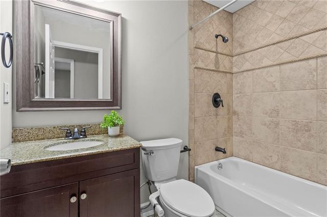 2771 Royal Bluff, Decatur, GA 30030