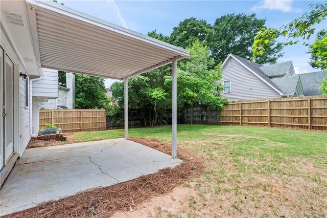 2771 Royal Bluff, Decatur, GA 30030