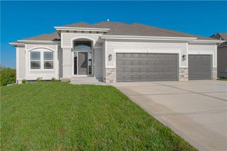 8961 NE 99TH Street, Kansas City, MO 64157
