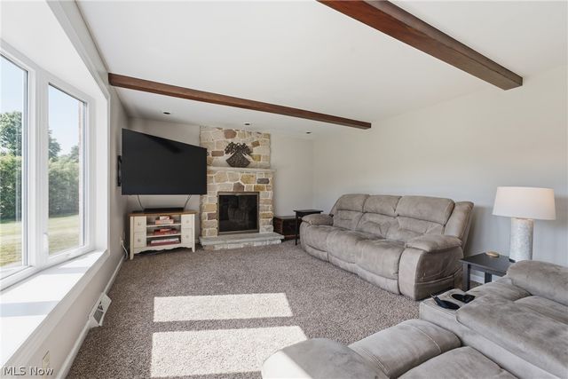 1251 Grenada Drive NE, Canton, OH 44714