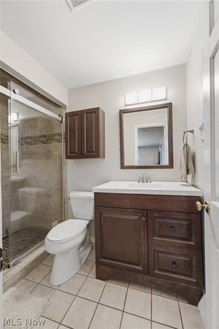 1251 Grenada Drive NE, Canton, OH 44714