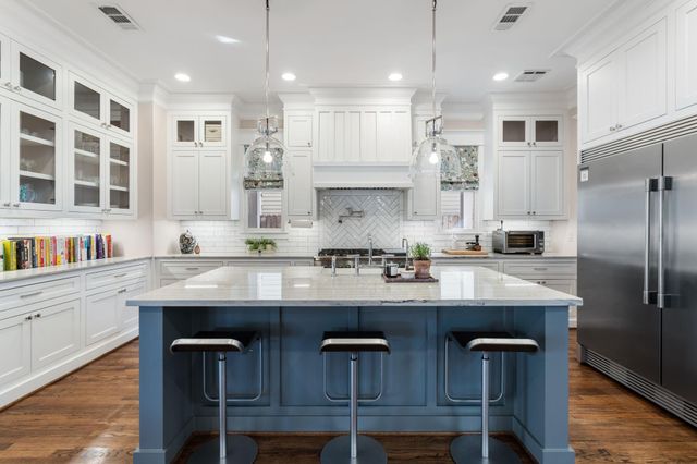 425 Byrne Street, Houston, TX 77009