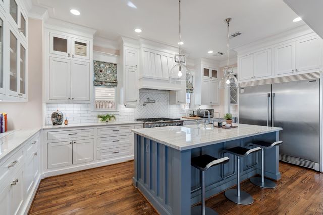 425 Byrne Street, Houston, TX 77009