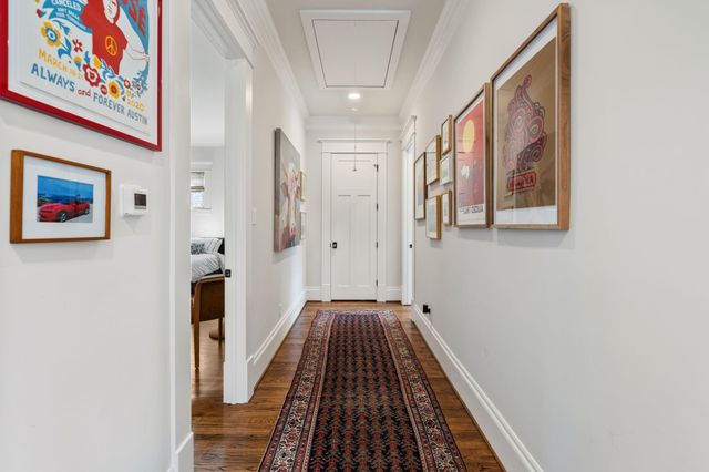 425 Byrne Street, Houston, TX 77009